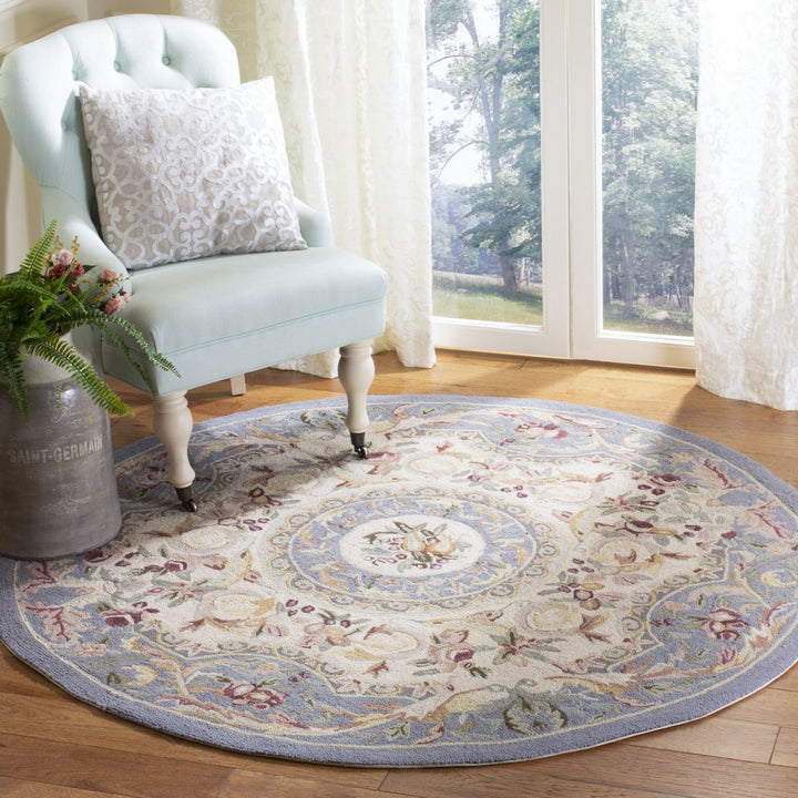 SAFAVIEH Chelsea Collection HK80B Hand-hooked Blue Rug Image 6