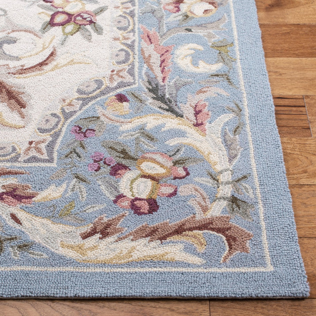 SAFAVIEH Chelsea Collection HK80B Hand-hooked Blue Rug Image 8