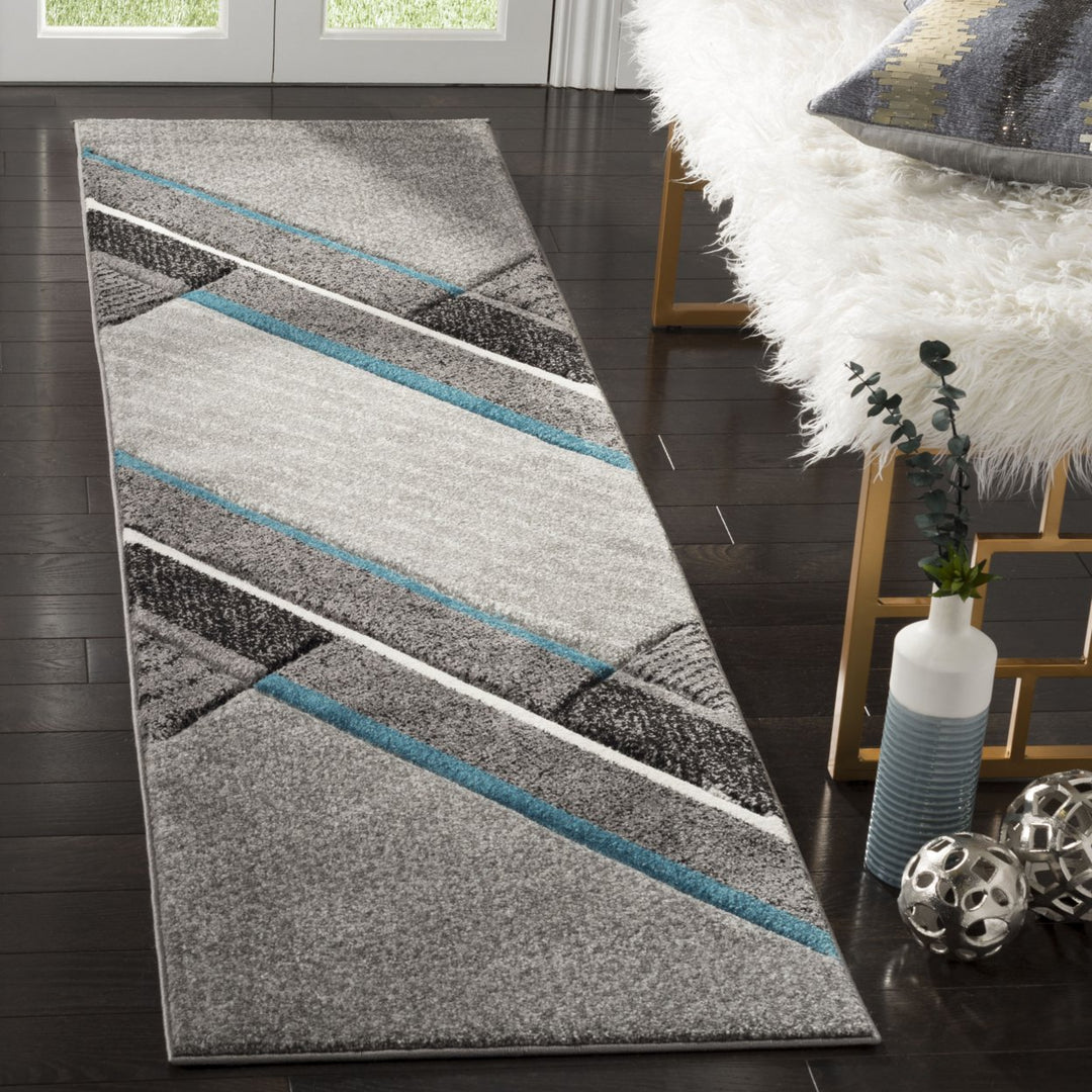 SAFAVIEH Hollywood Collection HLW711D Grey / Teal Rug Image 3