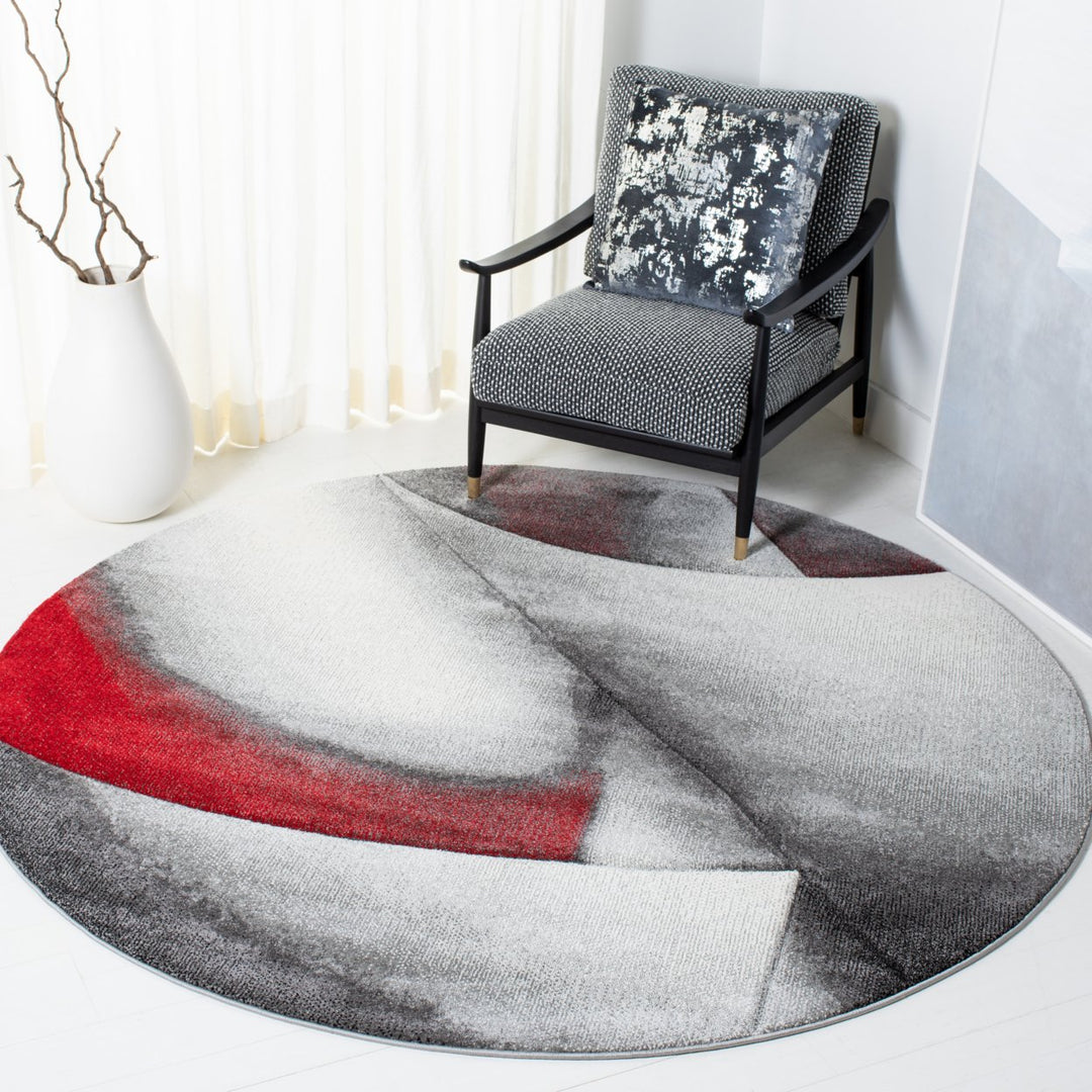 SAFAVIEH Hollywood Collection HLW716Q Grey / Red Rug Image 2