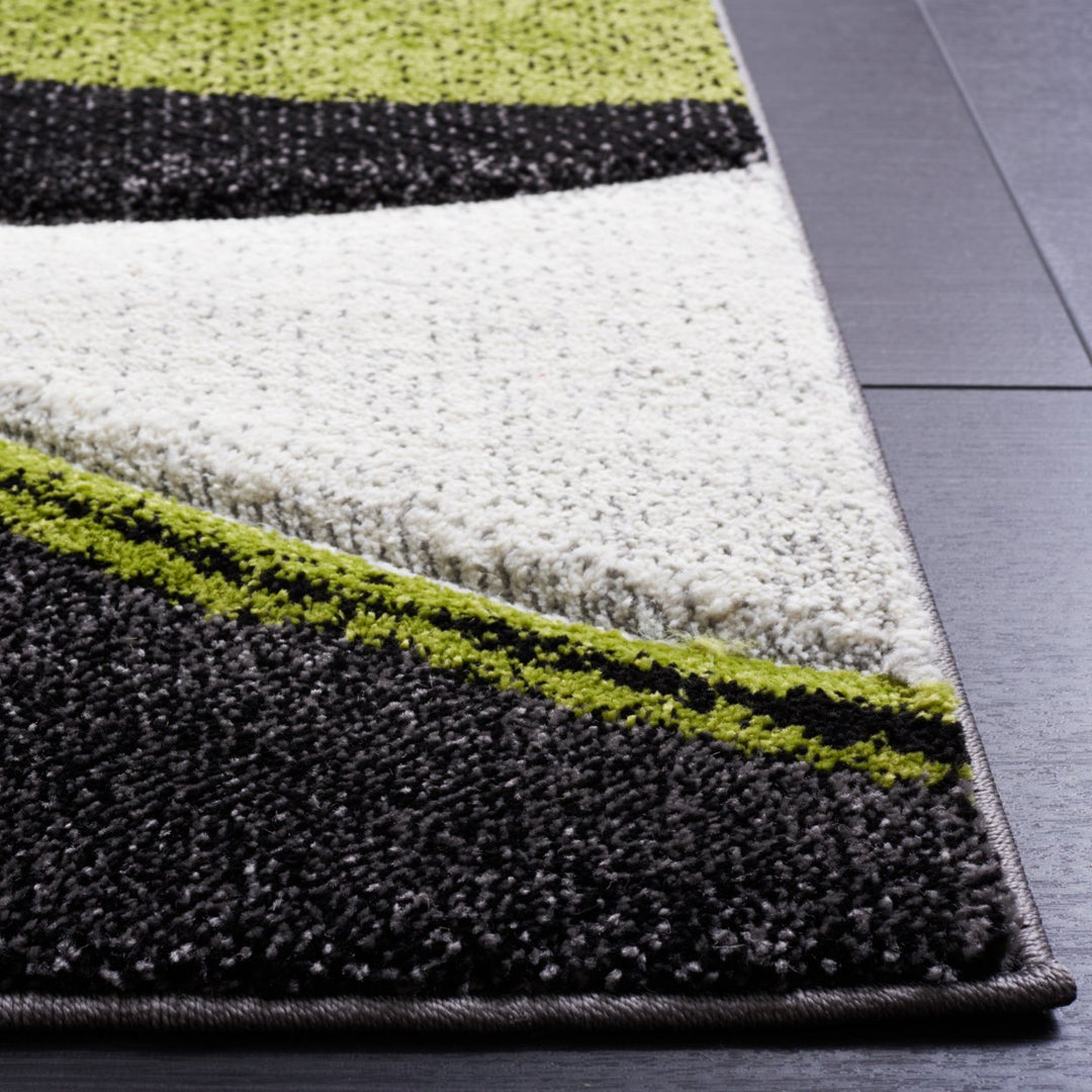 SAFAVIEH Hollywood Collection HLW766Y Grey / Green Rug Image 7