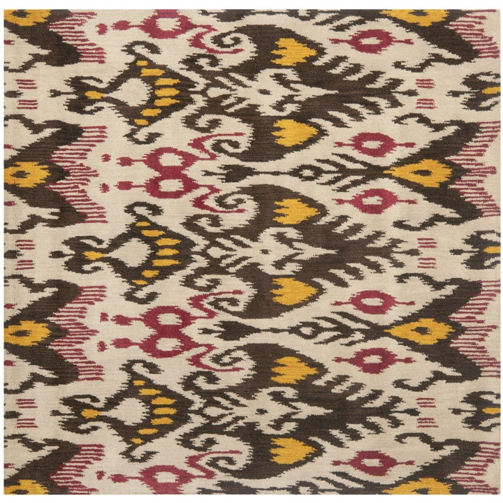 SAFAVIEH Ikat IKT216A Handmade Beige / Brown Rug Image 6