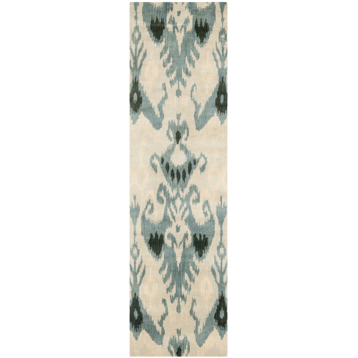 SAFAVIEH Ikat IKT216B Handmade Beige / Slate Rug Image 5