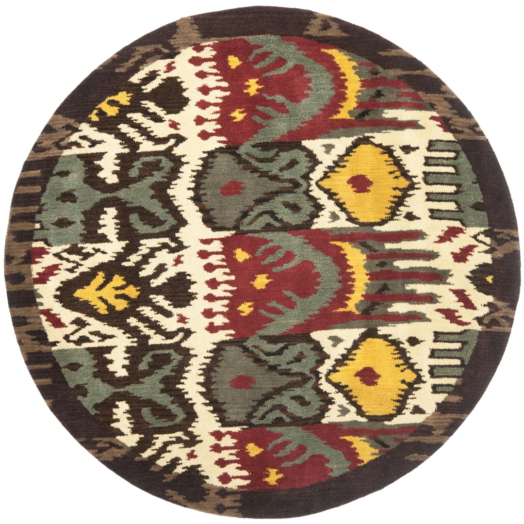 SAFAVIEH Ikat IKT217A Handmade Creme / Brown Rug Image 4