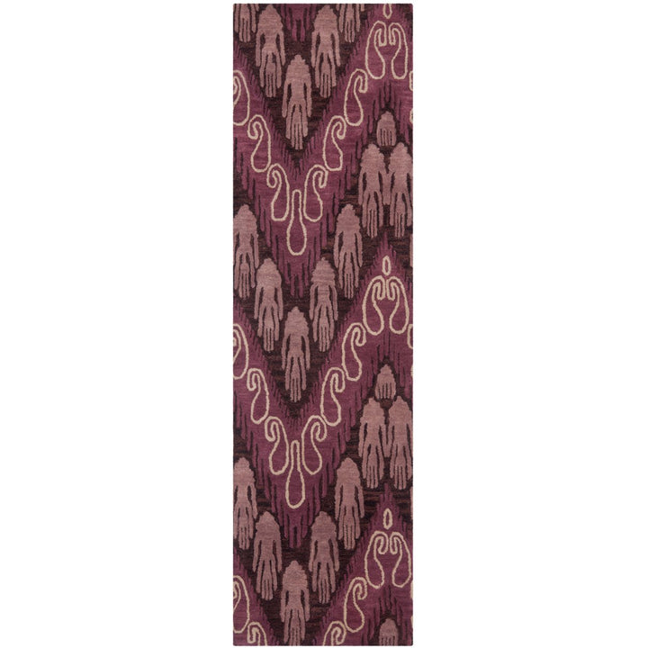 SAFAVIEH Ikat IKT473A Handmade Dark Brown / Purple Rug Image 5