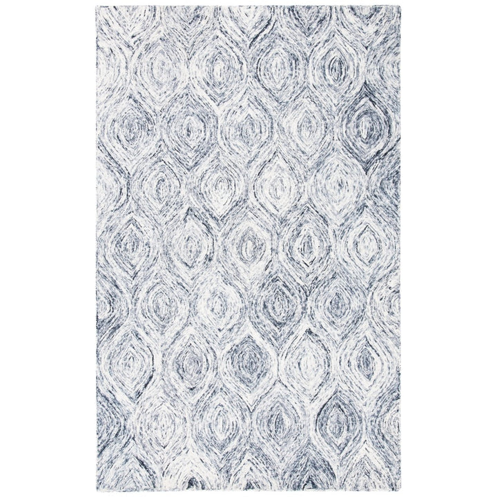 SAFAVIEH Ikat IKT631G Handmade Silver / Grey Rug Image 1