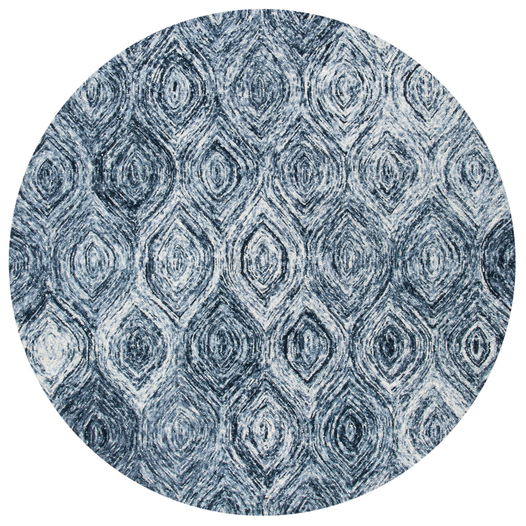 SAFAVIEH Ikat Collection IKT631F Handmade Grey Rug Image 4