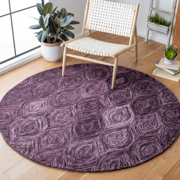 SAFAVIEH Ikat Collection IKT631P Handmade Purple Rug Image 2