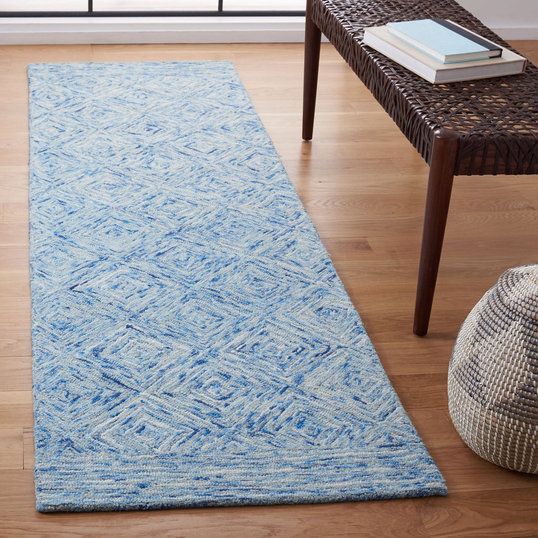 SAFAVIEH Ikat Collection IKT704M Handmade Blue Rug Image 3