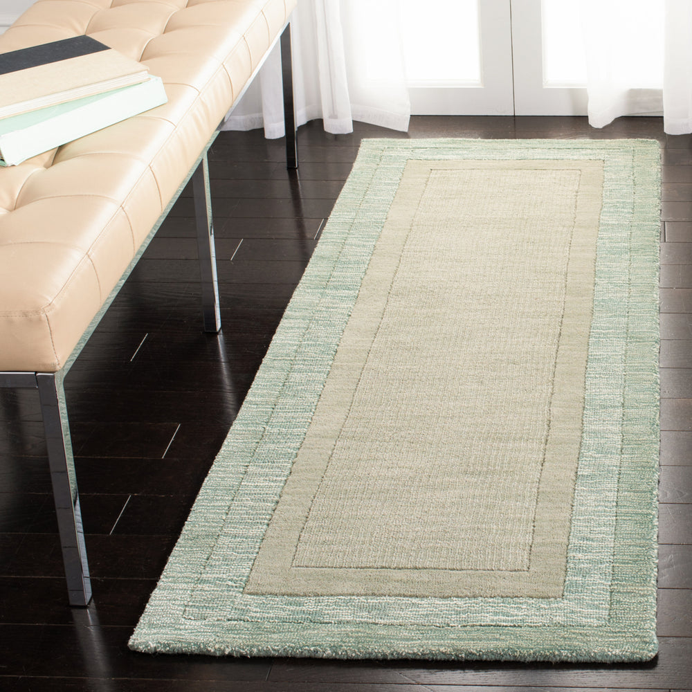 SAFAVIEH Impressions IM821D Green / Beige Rug Image 2