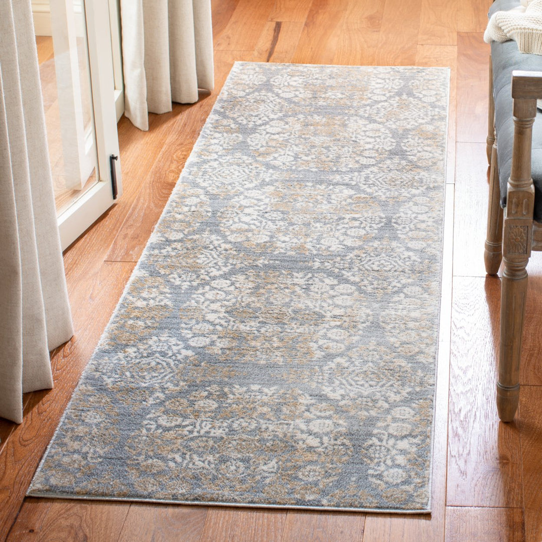 SAFAVIEH Isabella Collection ISA958G Silver / Ivory Rug Image 3