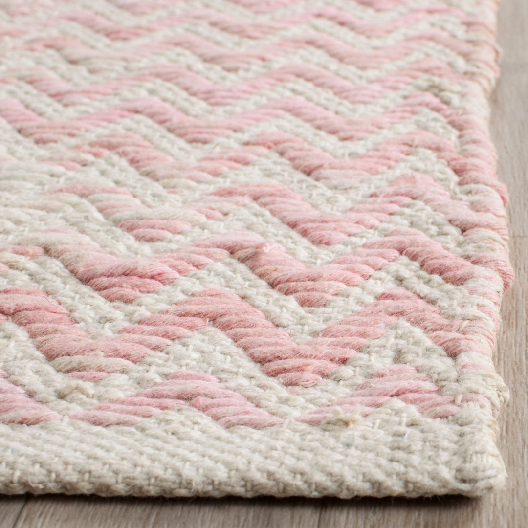 SAFAVIEH Cotton Kilim KLC121E Light Pink / Ivory Rug Image 3