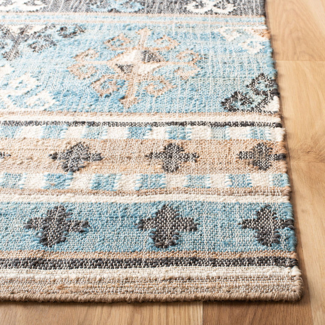 SAFAVIEH Kilim KLM754M Handwoven Blue / Ivory Rug Image 7