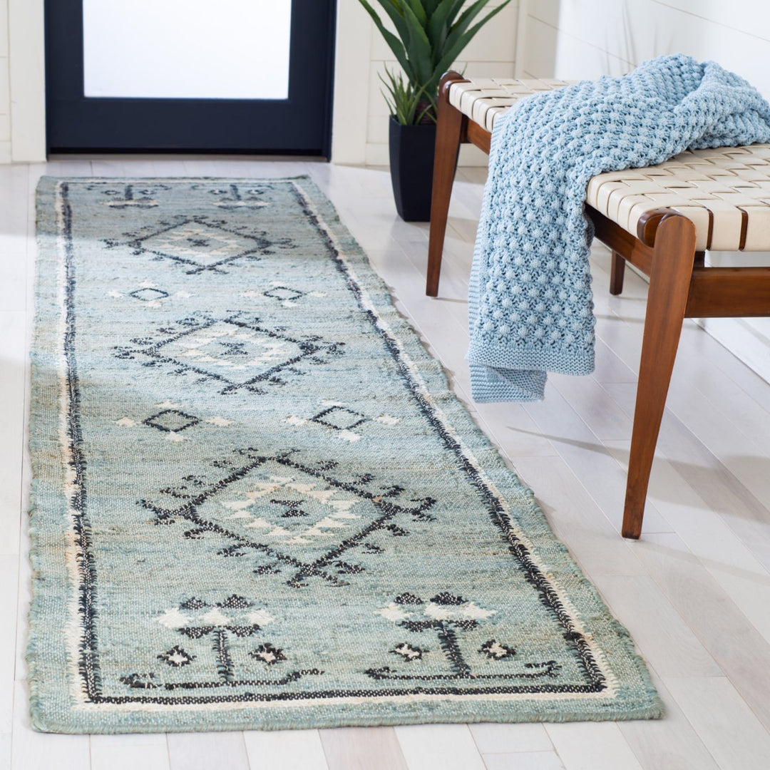 SAFAVIEH Kilim KLM762M Handwoven Blue / Black Rug Image 3