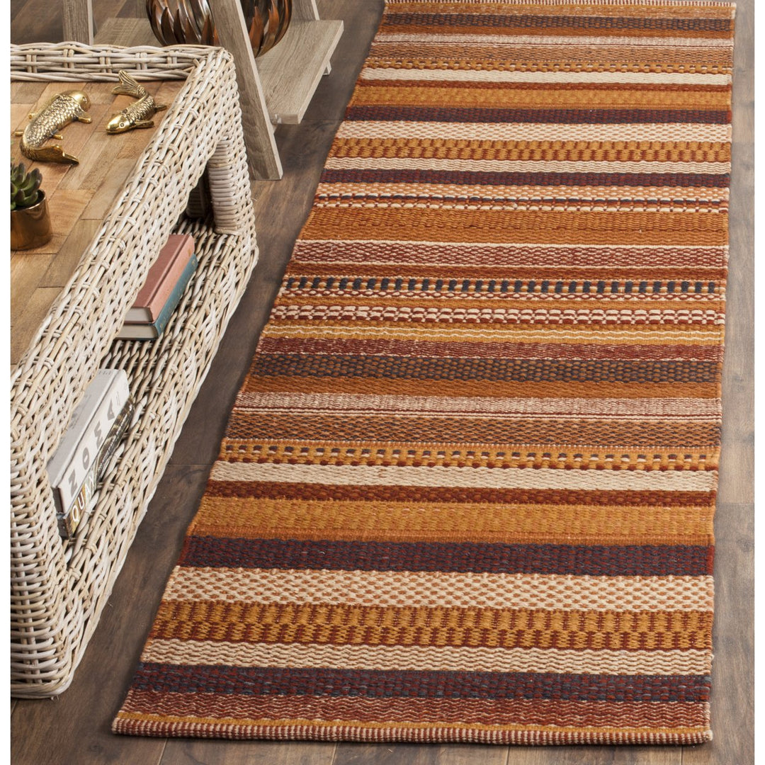 SAFAVIEH Kilim Collection KLM951B Handwoven Rust Rug Image 2