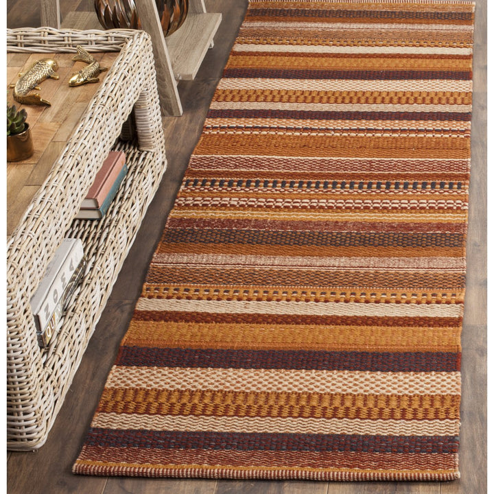 SAFAVIEH Kilim Collection KLM951B Handwoven Rust Rug Image 2