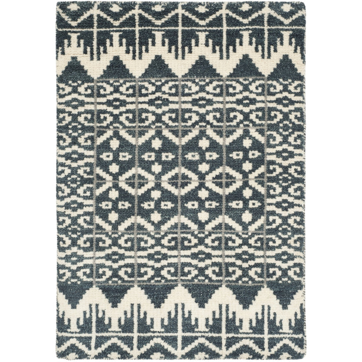 SAFAVIEH Kenya KNY606A Hand-knotted Charcoal Rug Image 6