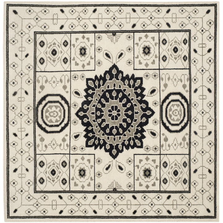 SAFAVIEH Kenya KNY625A Hand-knotted Ivory / Grey Rug Image 4