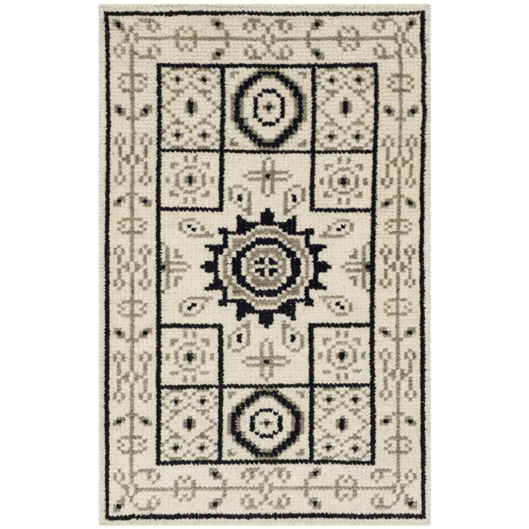 SAFAVIEH Kenya KNY625A Hand-knotted Ivory / Grey Rug Image 6