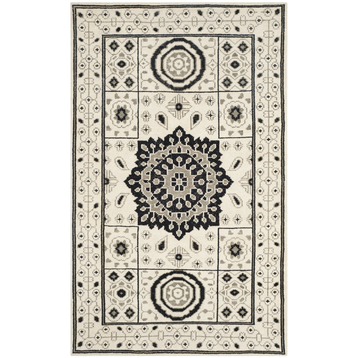 SAFAVIEH Kenya KNY625A Hand-knotted Ivory / Grey Rug Image 8