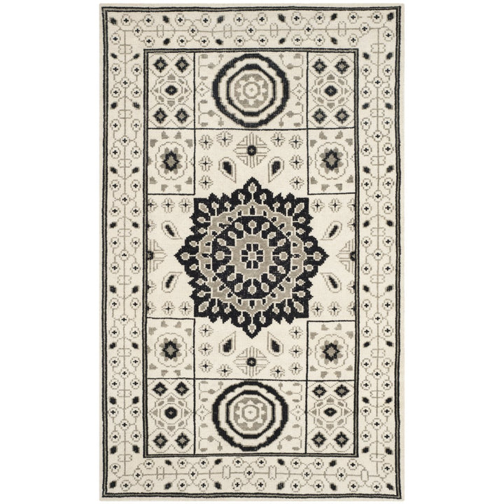 SAFAVIEH Kenya KNY625A Hand-knotted Ivory / Grey Rug Image 1