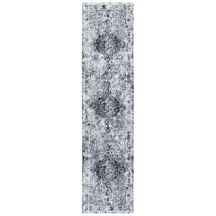 SAFAVIEH Lilypond Collection LLP843F Grey / Dark Grey Rug Image 1