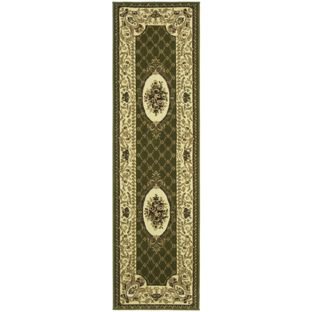 SAFAVIEH Lyndhurst LNH223A Sage / Ivory Rug Image 1