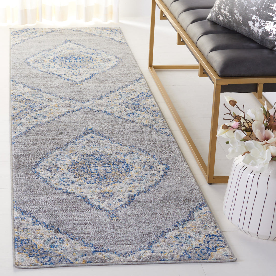 SAFAVIEH Madison Collection MAD153F Light Grey / Blue Rug Image 3