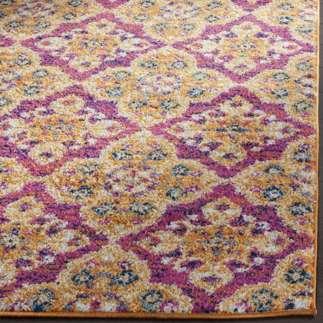 SAFAVIEH Madison Collection MAD605A Fuchsia / Gold Rug Image 4