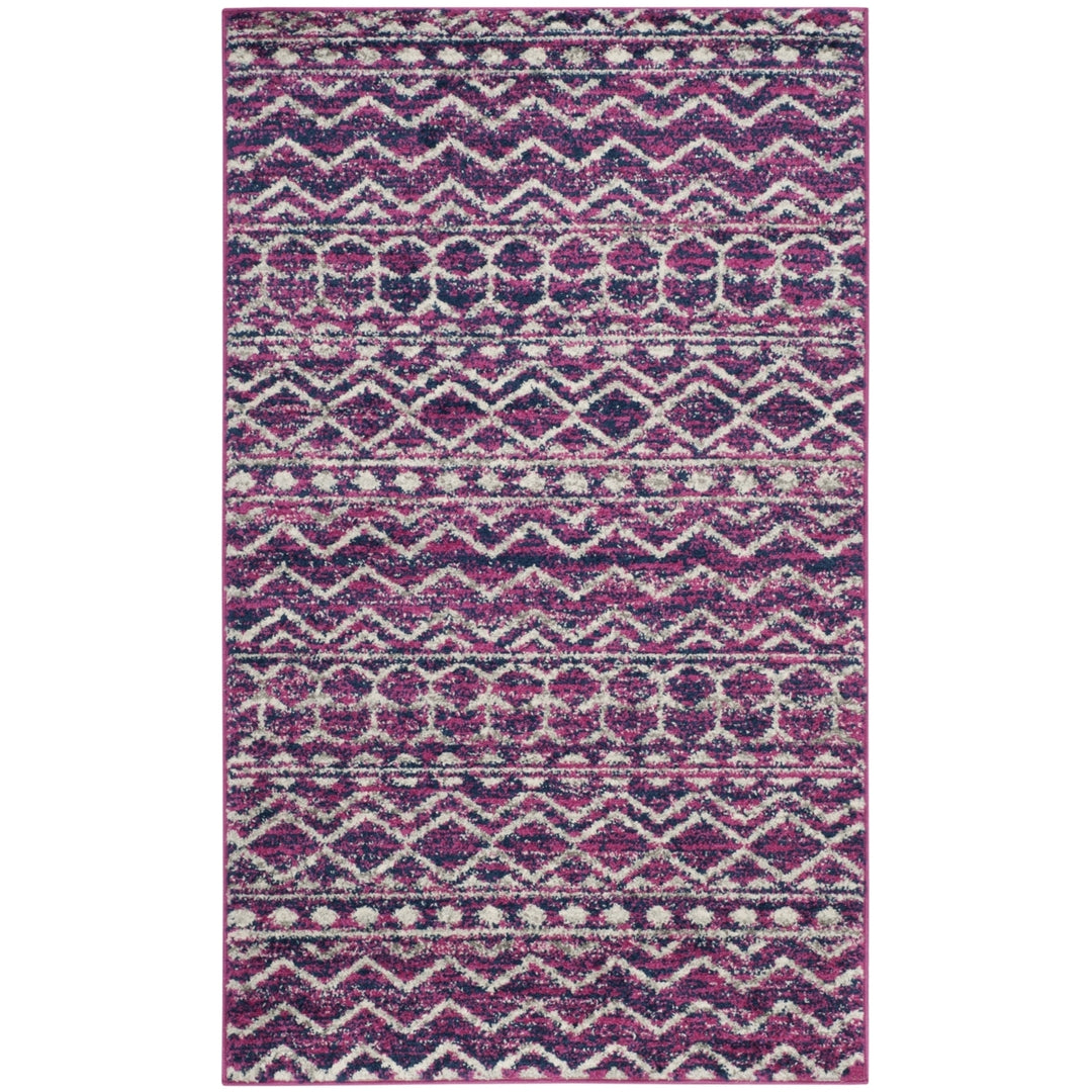 SAFAVIEH Madison Collection MAD606M Fuchsia / Navy Rug Image 5