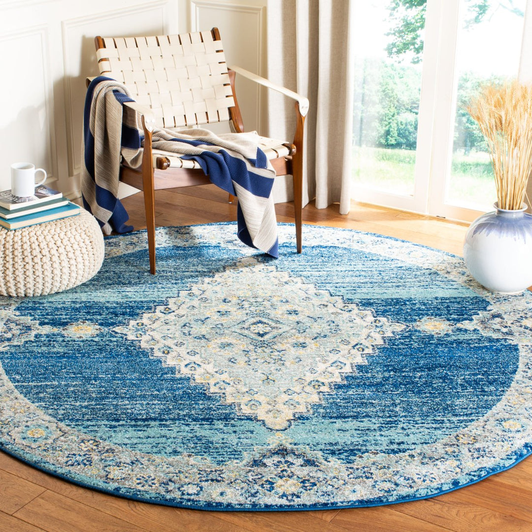 SAFAVIEH Madison Collection MAD615N Navy / Creme Rug Image 2