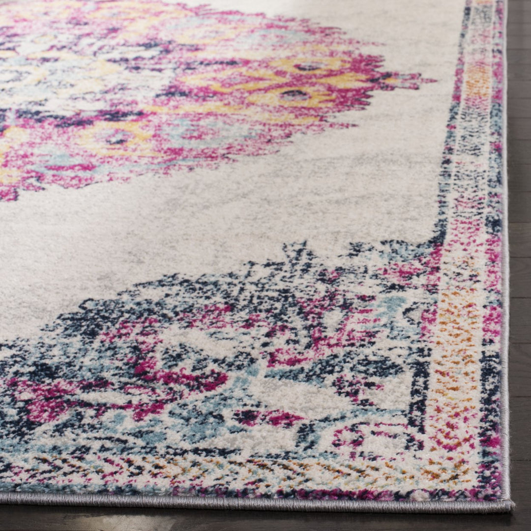 SAFAVIEH Madison Collection MAD913A Ivory / Fuchsia Rug Image 7