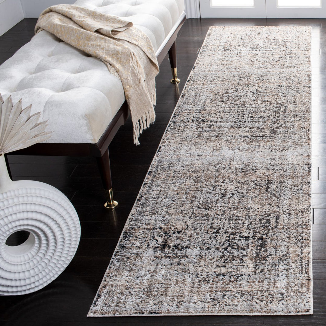 SAFAVIEH Mayflower Collection MAY284F Grey / Gold Rug Image 3