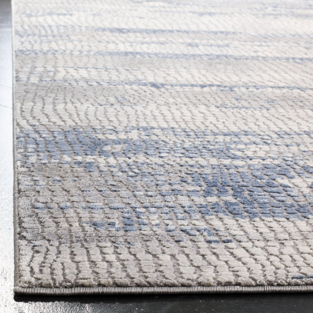 SAFAVIEH Meadow Collection MDW182F Grey / Navy Rug Image 7