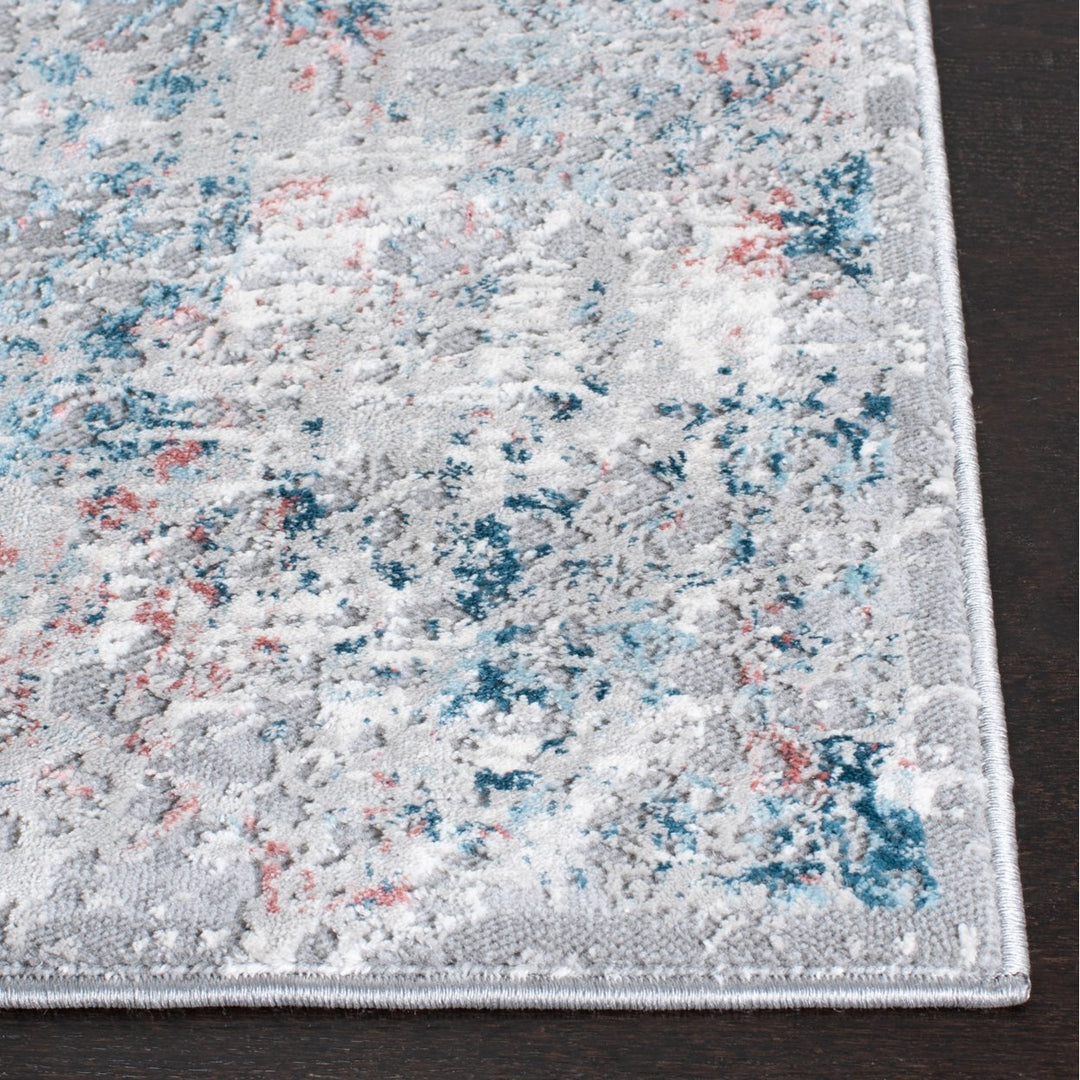 SAFAVIEH Meadow Collection MDW583G Light Grey / Blue Rug Image 7