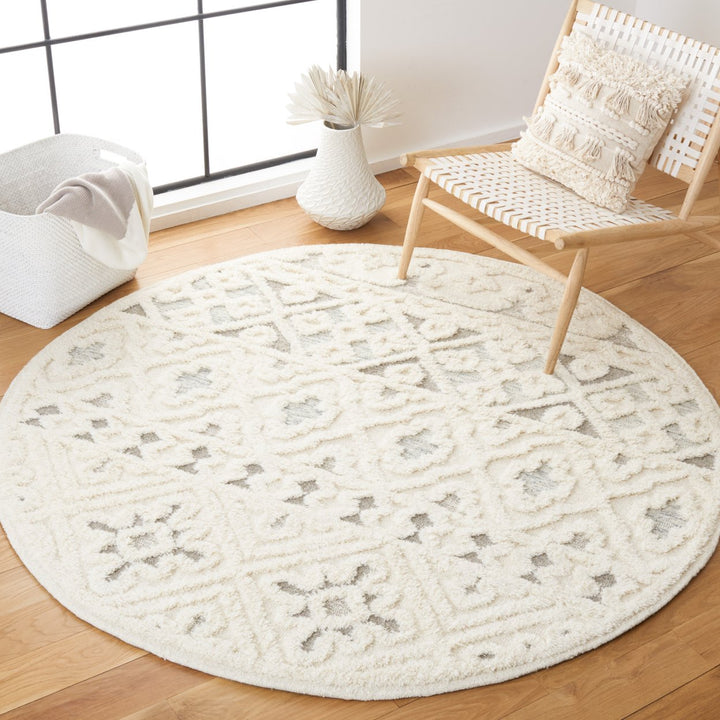 SAFAVIEH Metro MET110A Handmade Ivory / Grey Rug Image 2