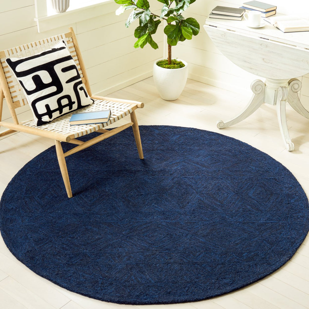 SAFAVIEH Metro Collection MET125M Handmade Blue Rug Image 2