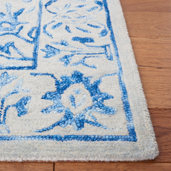 SAFAVIEH Metro MET255M Handmade Blue / Beige Rug Image 7