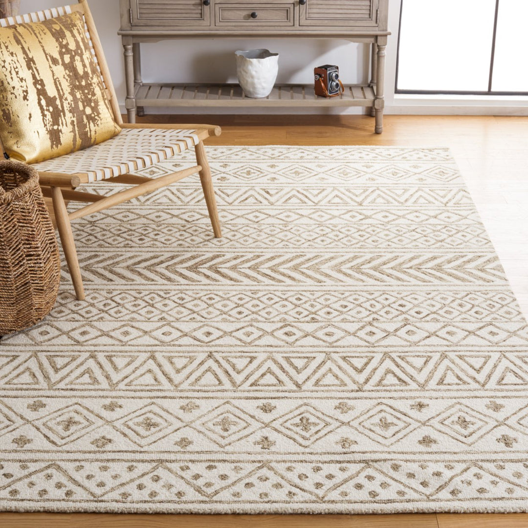 SAFAVIEH Metro MET353W Handmade Ivory / Sage Rug Image 1