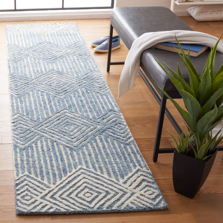 SAFAVIEH Metro MET401M Handmade Blue / Ivory Rug Image 3