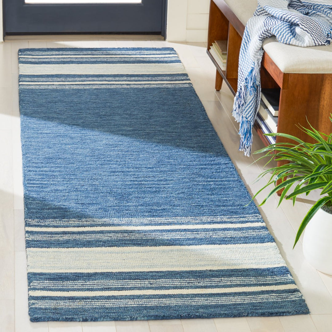 SAFAVIEH Metro MET602M Handmade Blue / Ivory Rug Image 2