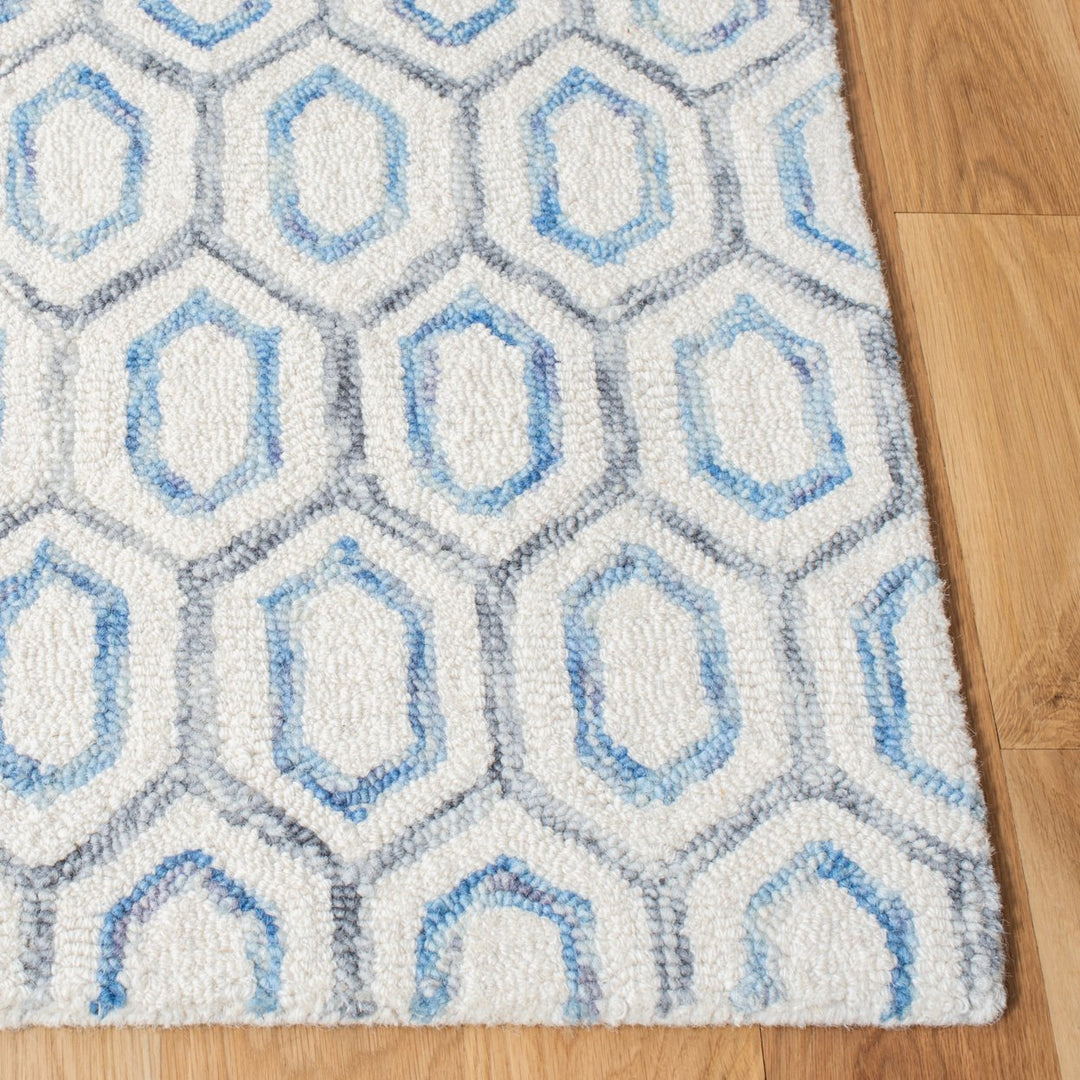 SAFAVIEH Metro MET704A Handmade Ivory / Blue Rug Image 6