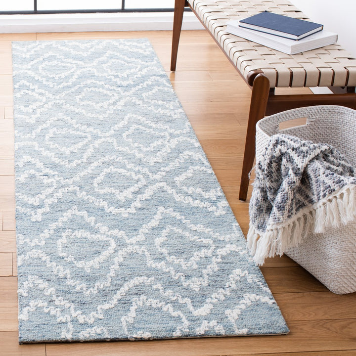 SAFAVIEH Metro MET801M Handmade Natural / Blue Rug Image 3