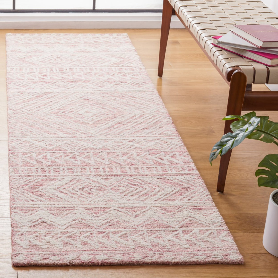 SAFAVIEH Metro MET906U Handmade Dark Pink / Ivory Rug Image 3