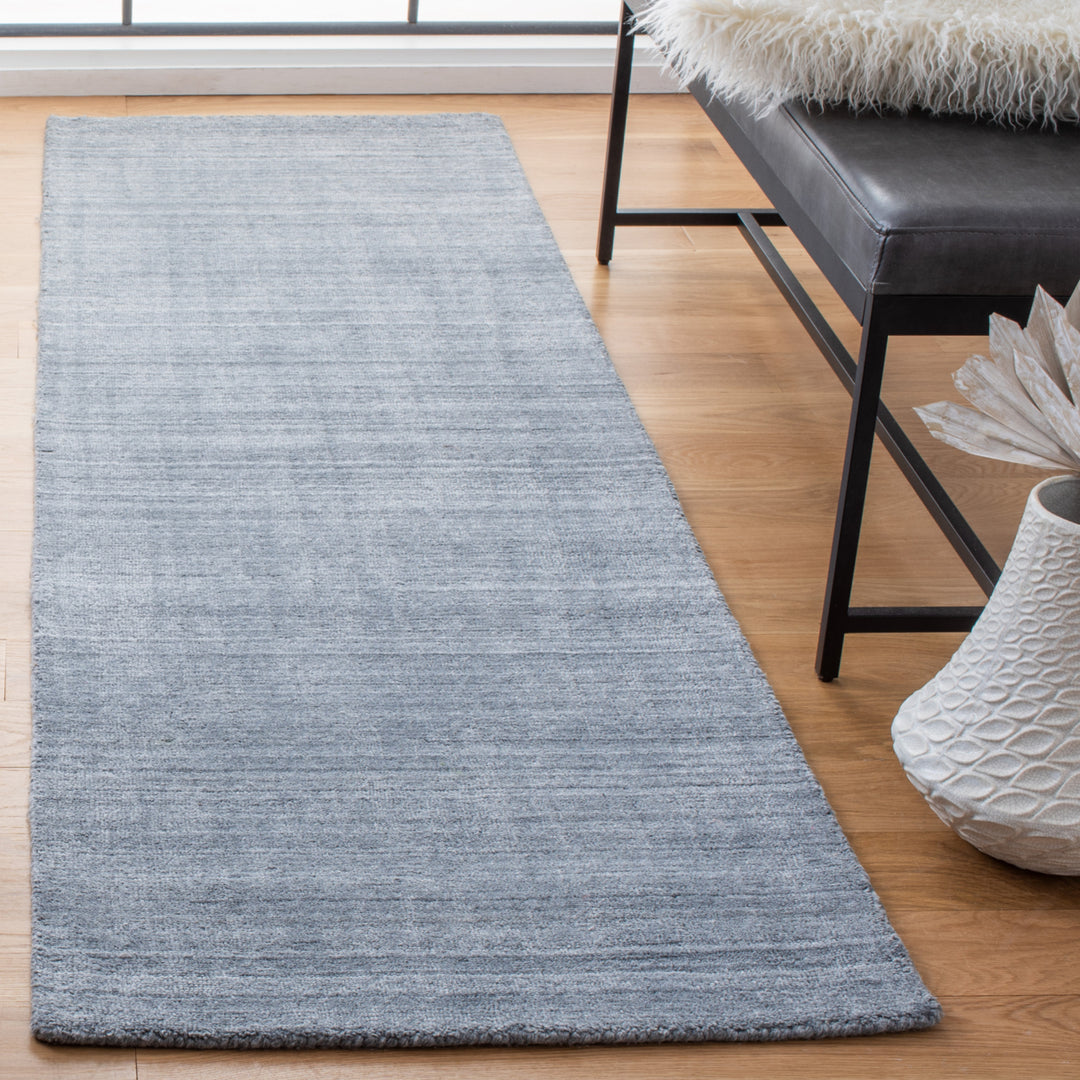 SAFAVIEH Mirage Collection MIR275H Handmade Dark Grey Rug Image 3