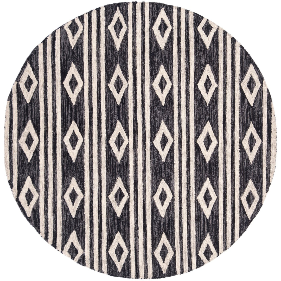 SAFAVIEH Micro-Loop MLP153H Charcoal / Ivory Rug Image 4