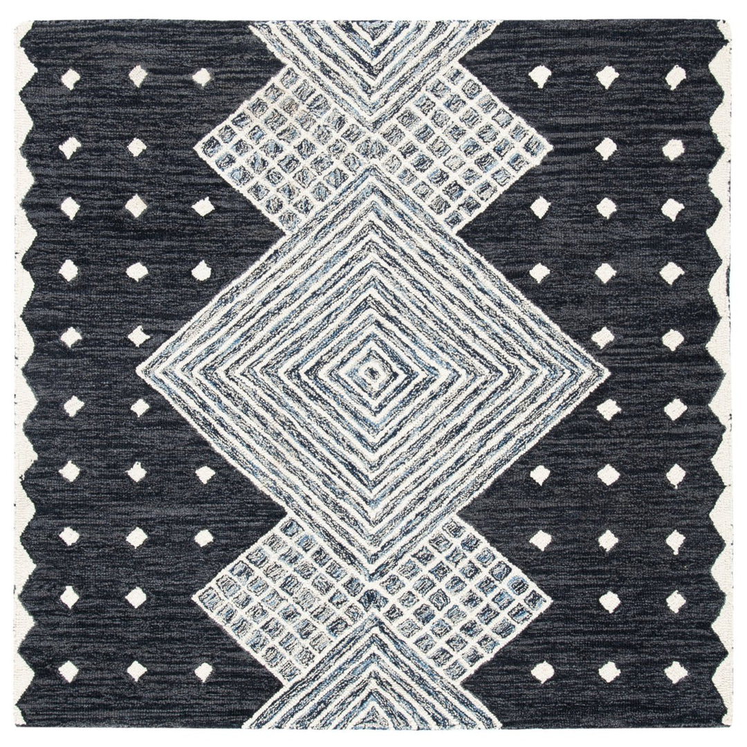 SAFAVIEH Micro-Loop MLP171H Handmade Charcoal /Ivory Rug Image 1