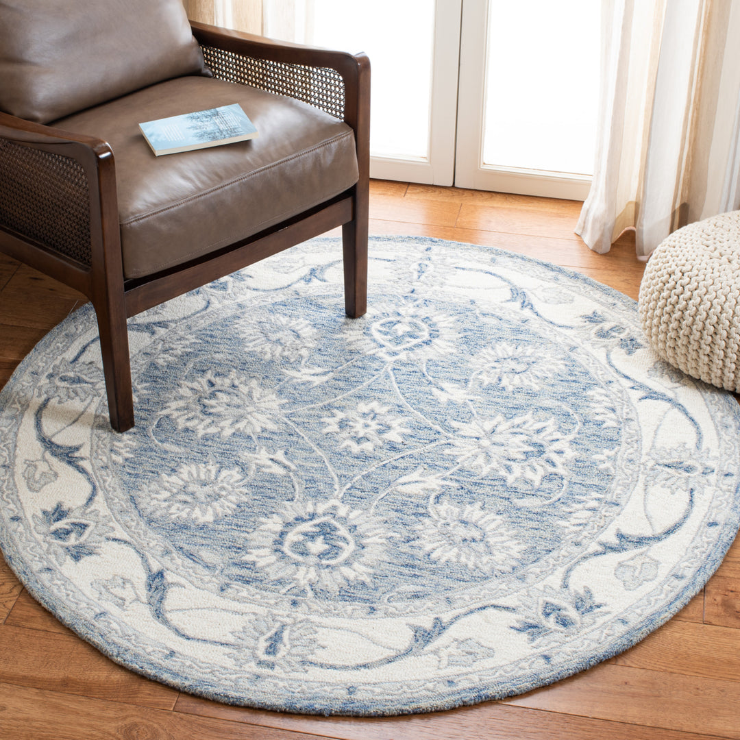 SAFAVIEH Micro-Loop MLP536M Handmade Blue / Ivory Rug Image 8