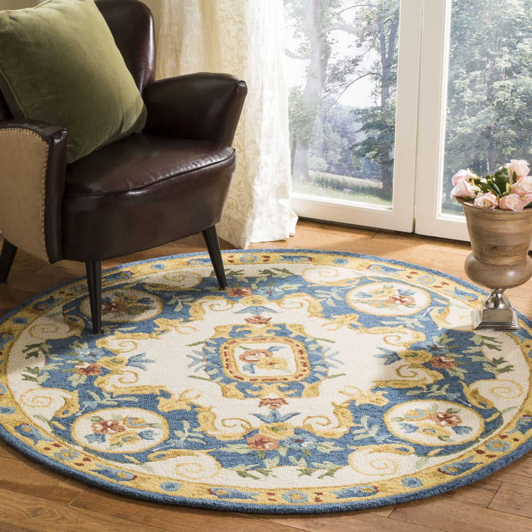 SAFAVIEH Micro-Loop MLP601A Handmade Cream / Blue Rug Image 2