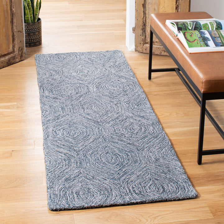 SAFAVIEH Micro-Loop MLP615F Handmade Grey / Ivory Rug Image 2